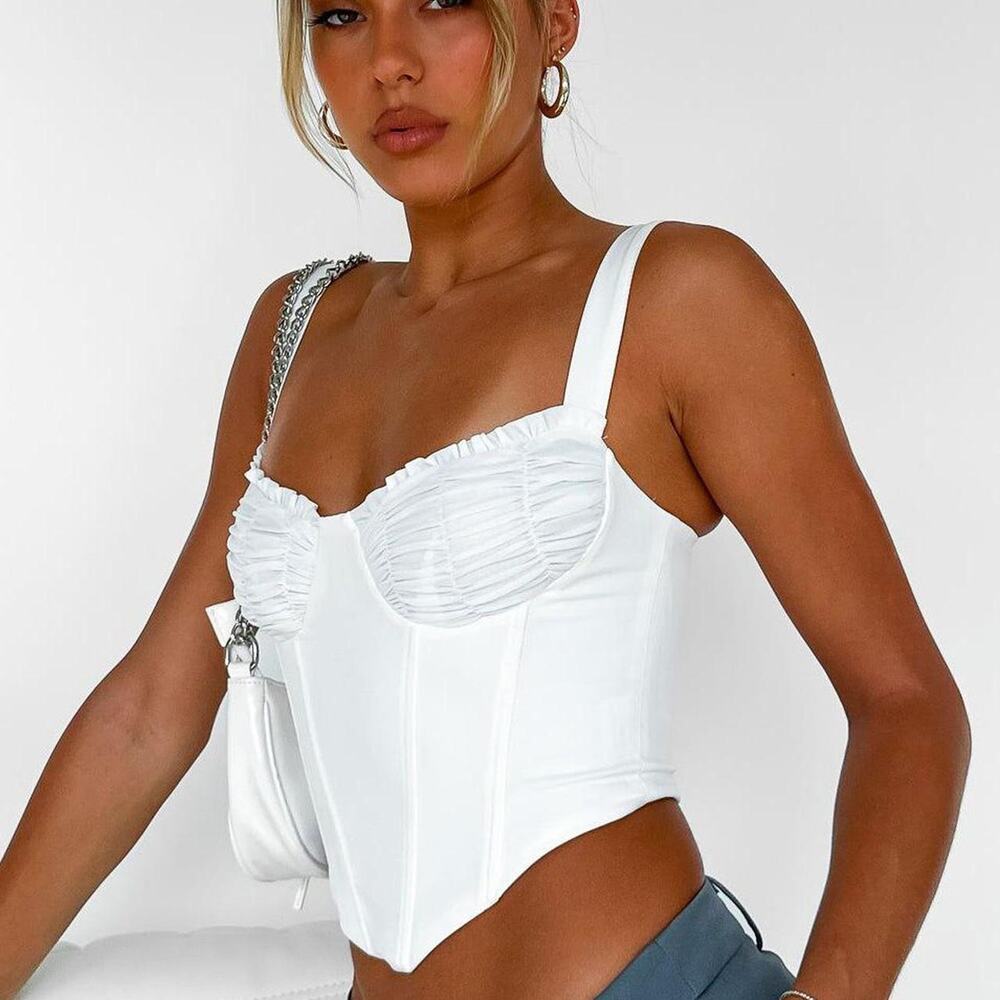 White fox boutique stay tonight